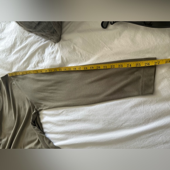 Theory men’s sage green long sleeve shirt, size XL - Picture 9 of 9